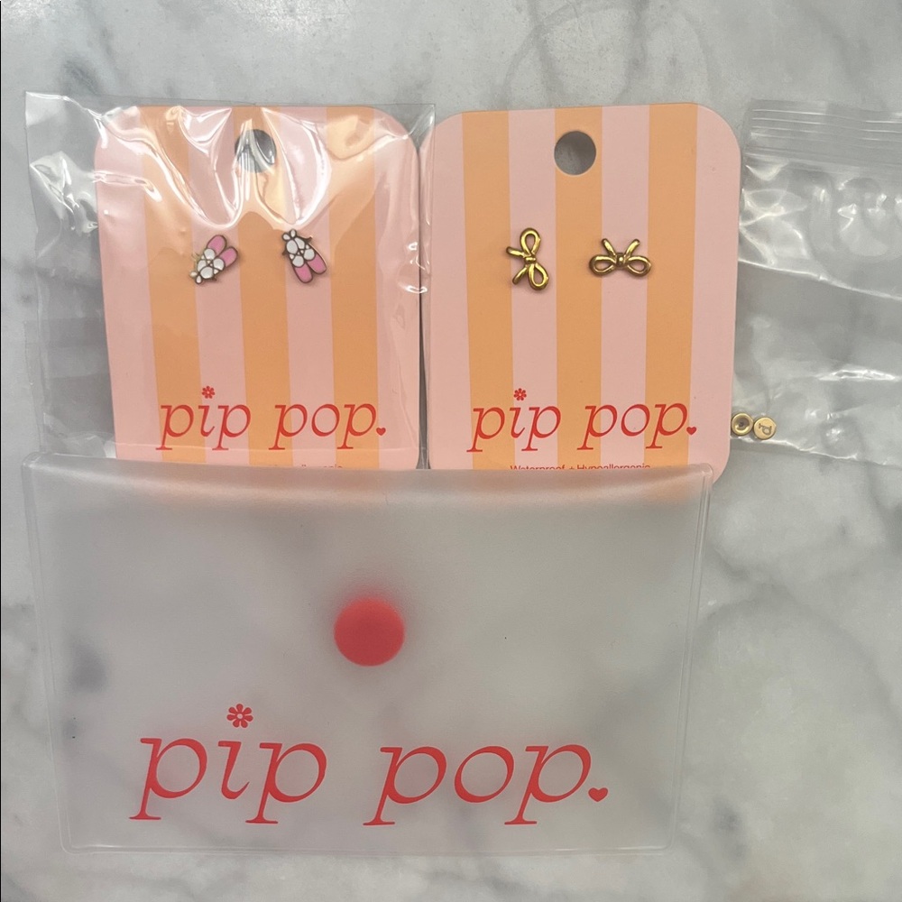 Pip Pop Post Kids 18k gold ballet shoes and Bow Earrings - never worn!